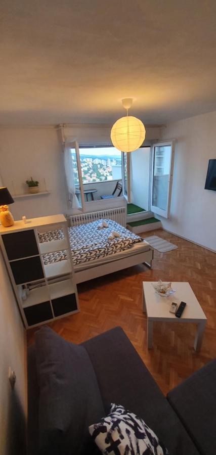City Lights Penthouse Rijeka Buitenkant foto