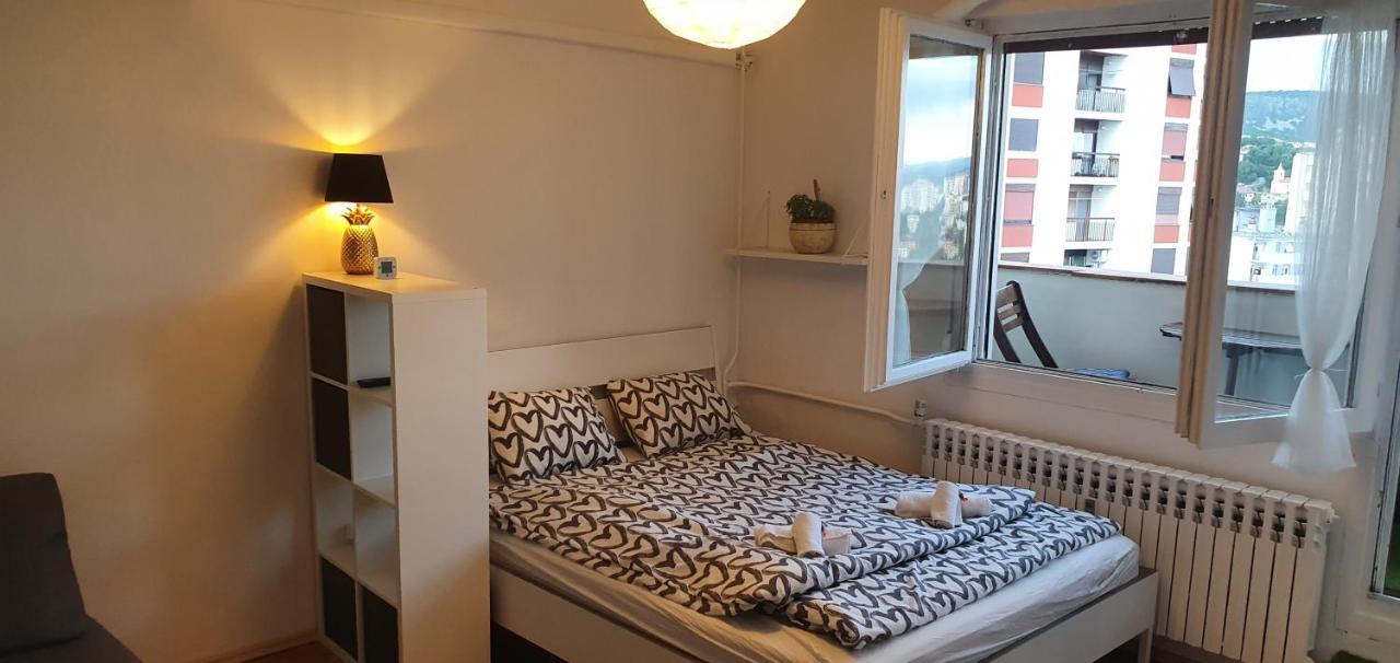 City Lights Penthouse Rijeka Buitenkant foto