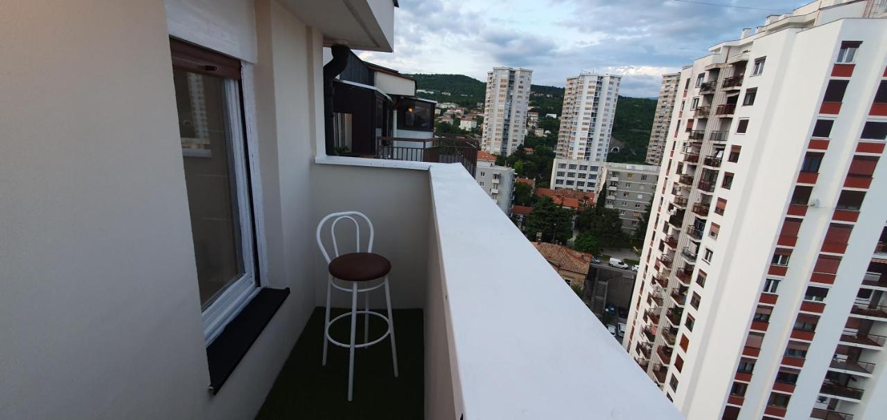 City Lights Penthouse Rijeka Buitenkant foto